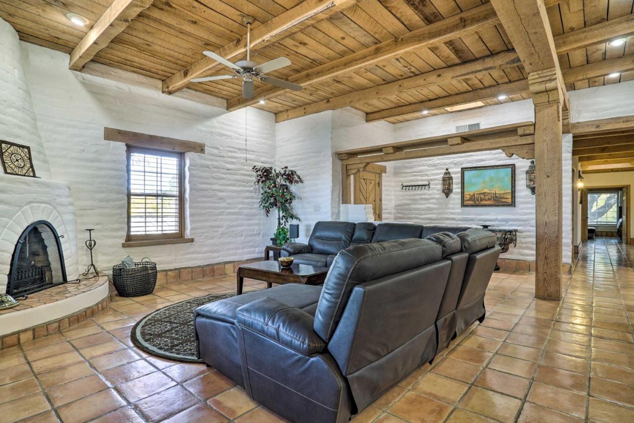 Las Cruces Home La Casa Blanca With Courtyard מראה חיצוני תמונה