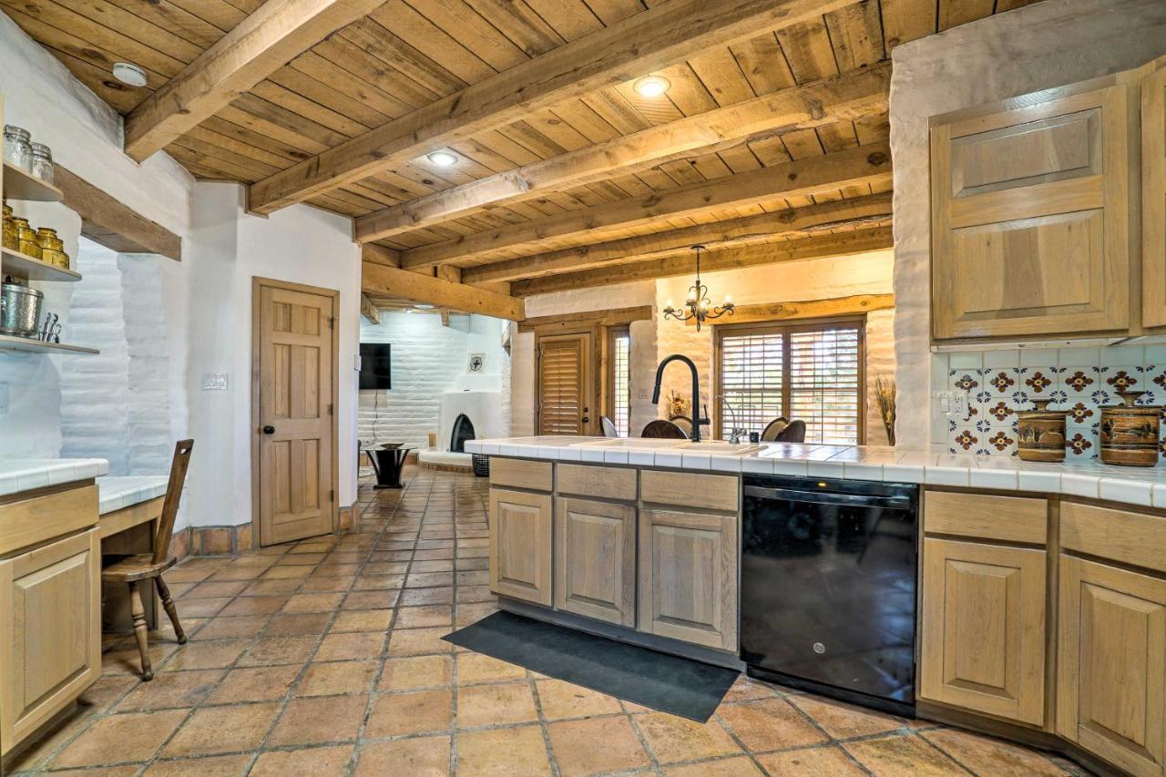 Las Cruces Home La Casa Blanca With Courtyard מראה חיצוני תמונה