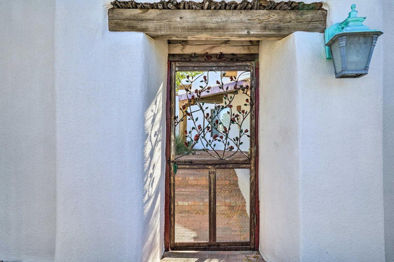 Las Cruces Home La Casa Blanca With Courtyard מראה חיצוני תמונה