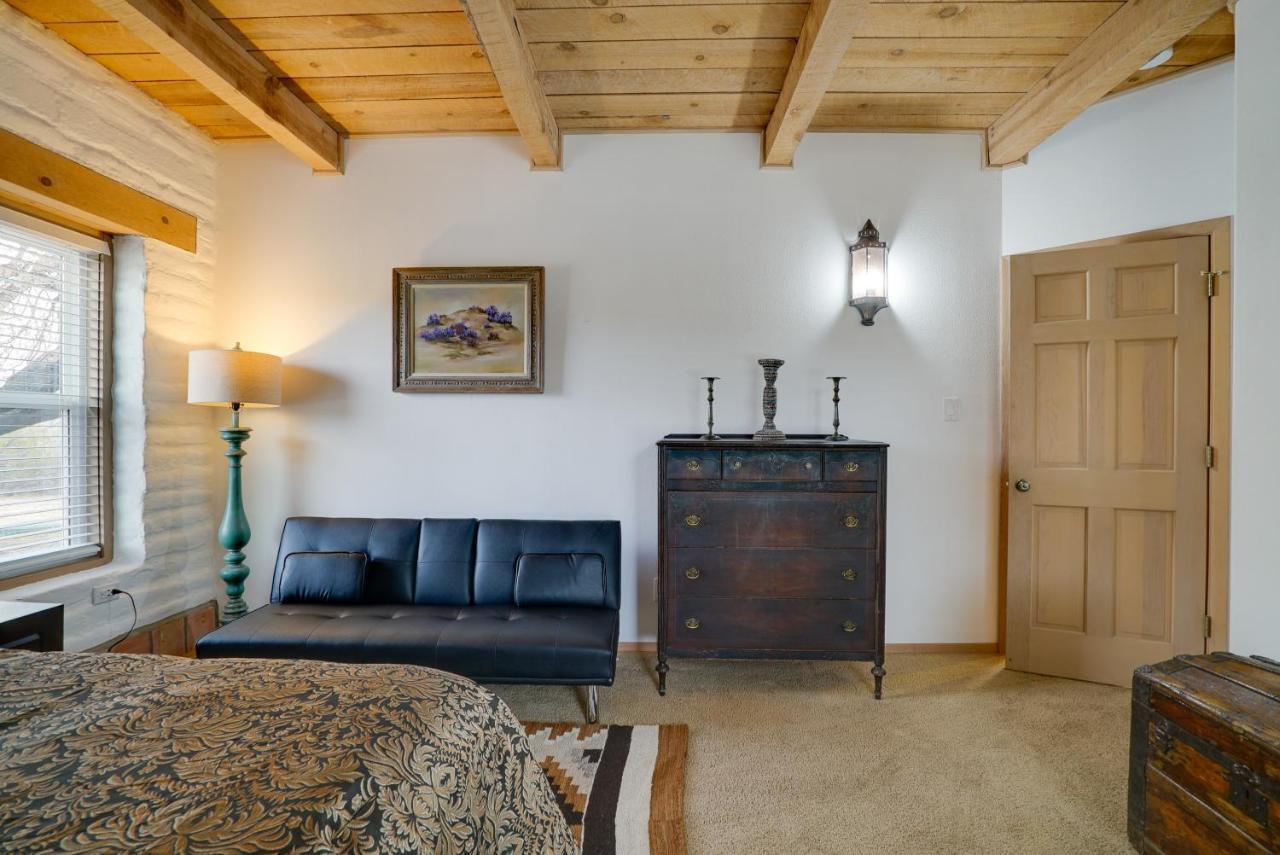 Las Cruces Home La Casa Blanca With Courtyard מראה חיצוני תמונה